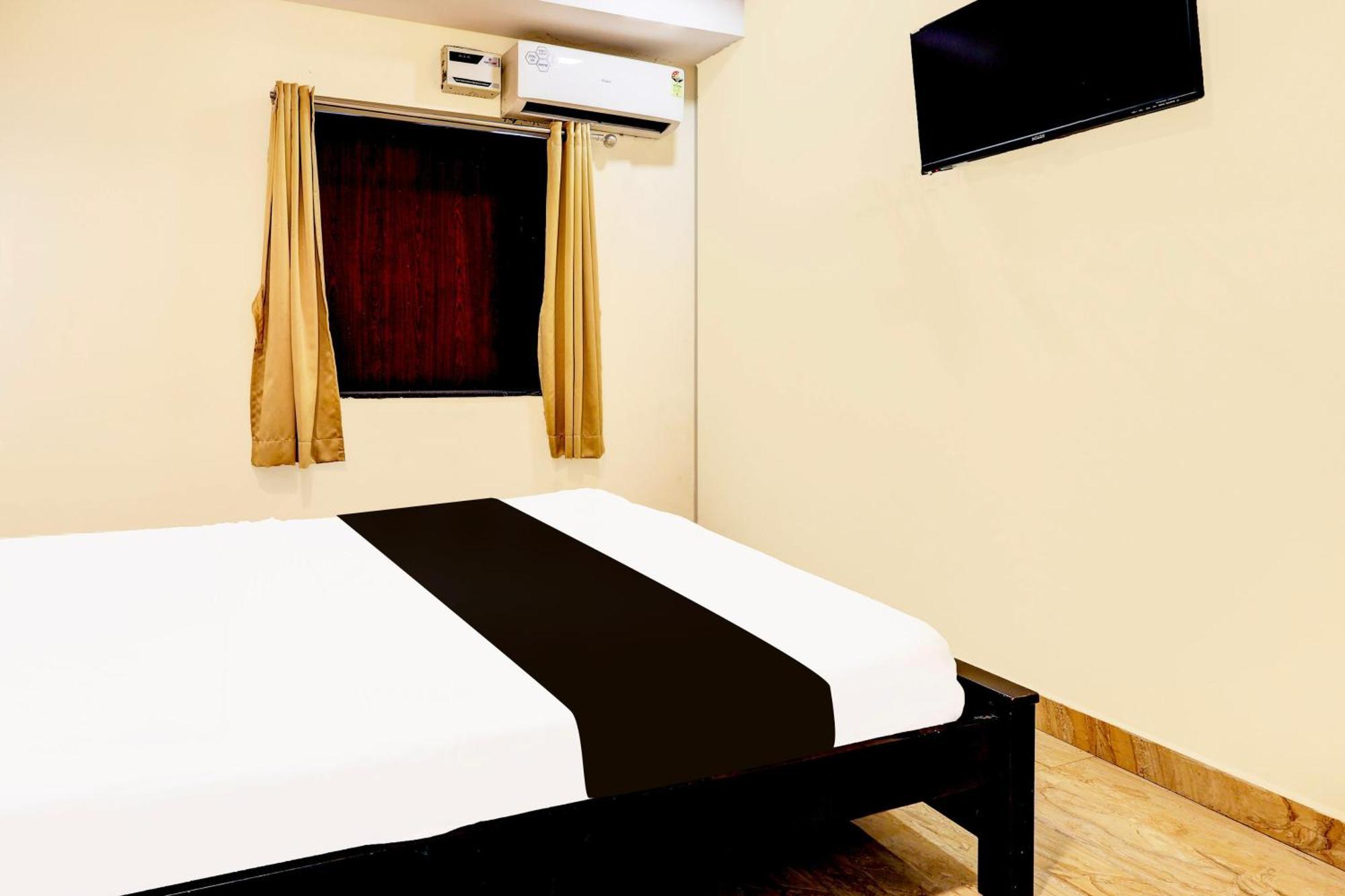 Super Hotel O Mahanadu Formerly Akshaya Bheemas Vijayawāda Exterior foto